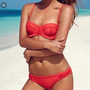 triangl bikini